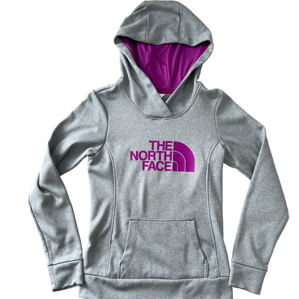 New North face gray women’s pull over hoodie, extra small sweatshirt